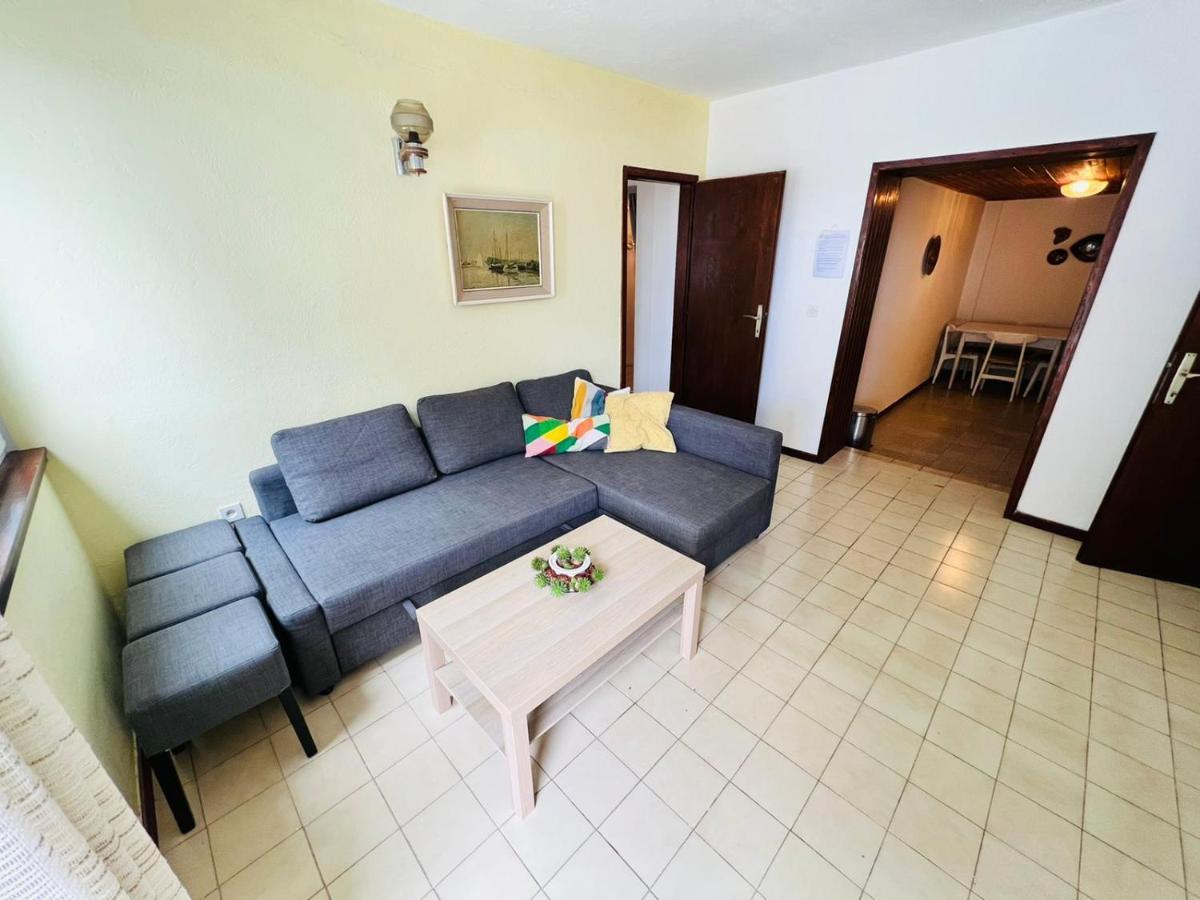 Sea Breeze Apartments With Private Beach And Boat Anchorage Stara Novalja Bagian luar foto