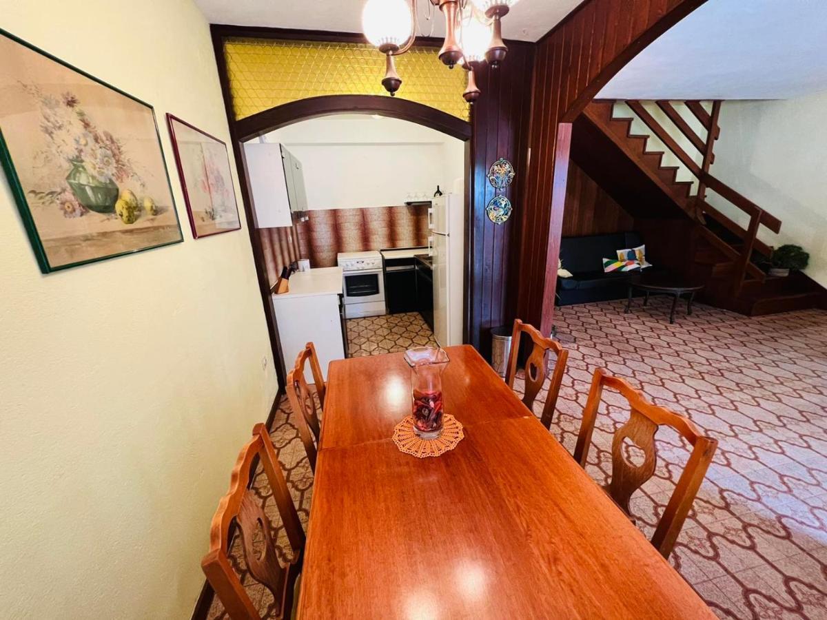 Sea Breeze Apartments With Private Beach And Boat Anchorage Stara Novalja Bagian luar foto