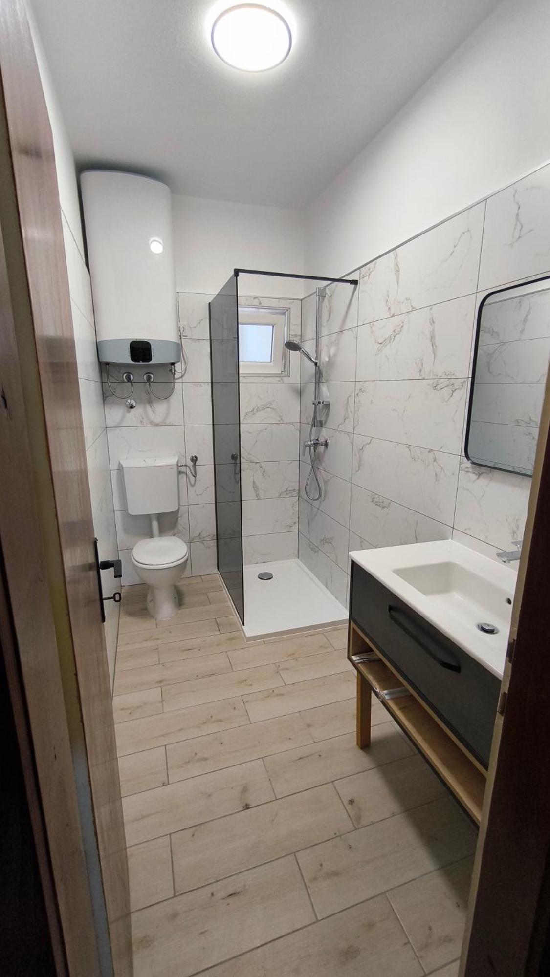 Sea Breeze Apartments With Private Beach And Boat Anchorage Stara Novalja Bagian luar foto