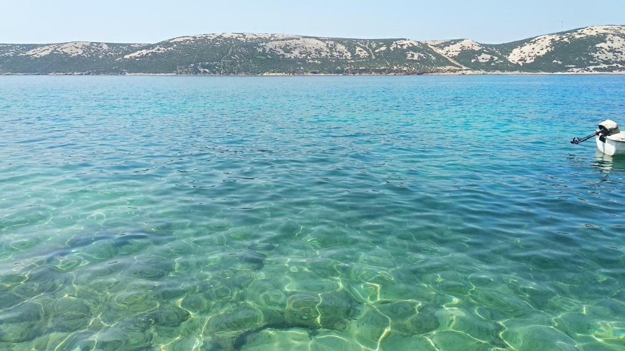 Sea Breeze Apartments With Private Beach And Boat Anchorage Stara Novalja Bagian luar foto